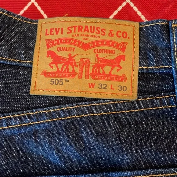 Levi’s Men’s 505 jeans NWOT w32 x l30 - Picture 2 of 7
